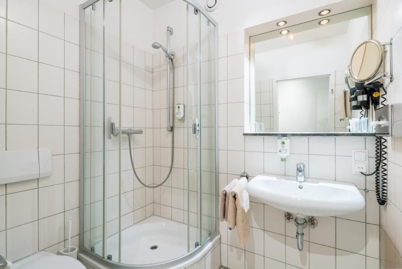 Hotel Blumlage Celle Exterior foto