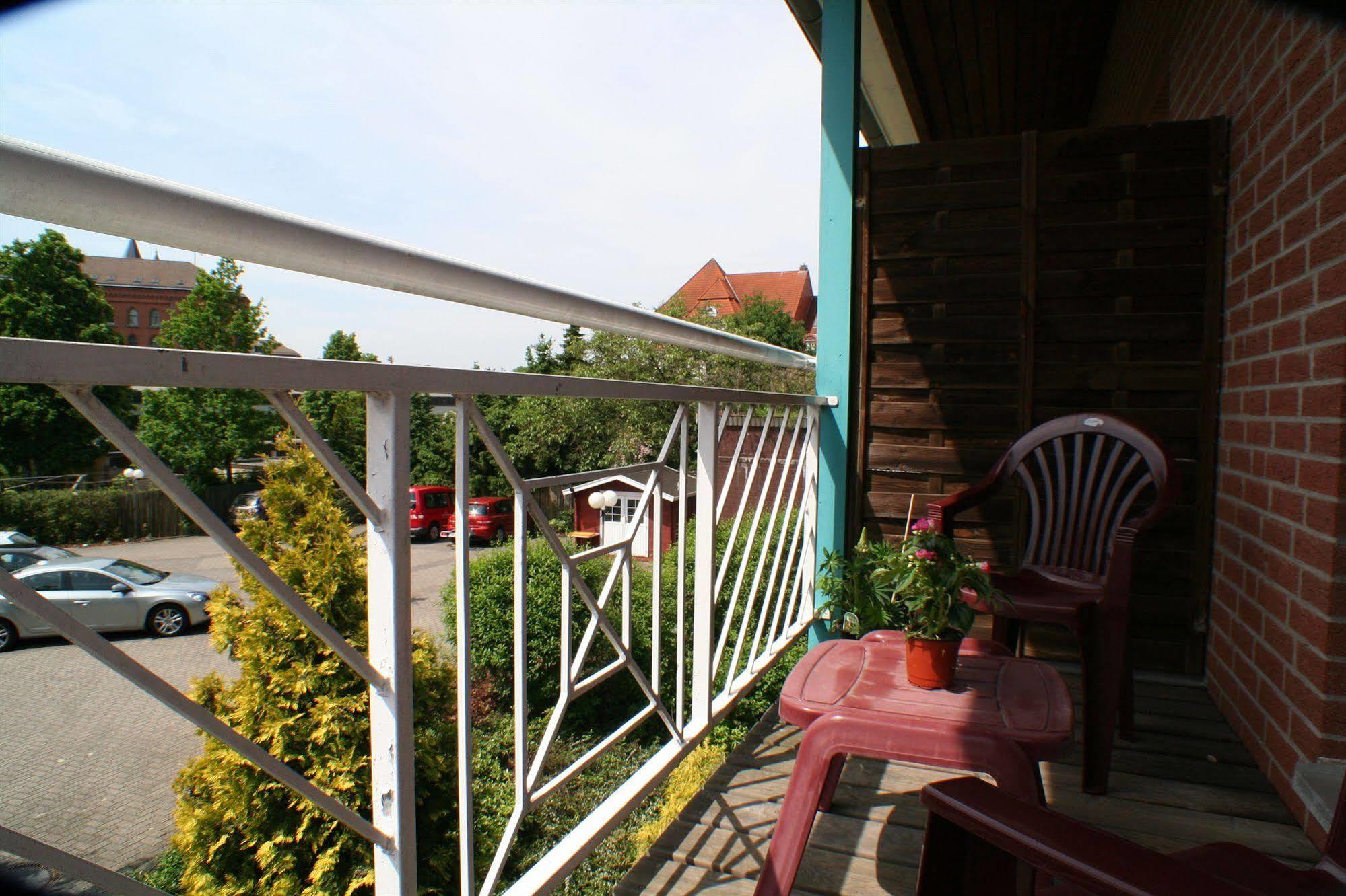 Hotel Blumlage Celle Exterior foto